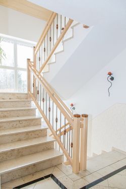 Treppenbau Mayer